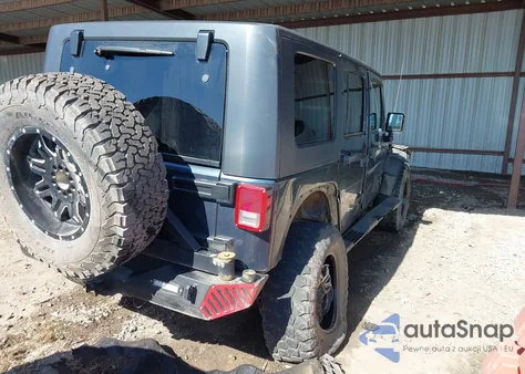 2008 Jeep Wrangler Unlimited Sahara z USA, uszkodzony, nr VIN 1J4GA59178L626167